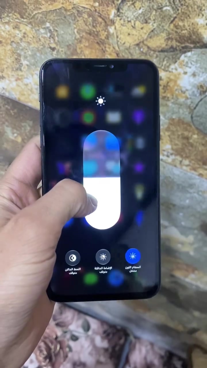- الذاكرة 256✅

- مبدل شاشة GX احسن نوعية✅

- بطارية 100 مستبدلة قطارة بالشحن ✅ 

- كامراته واضحة وتصويرها يخبل✅

- الجهاز استخدام شخصي وحيل مرتب ومحدث آخر تحديث ios27✅

ملاحضة وحدة فقط الفلاش مرات يشتغل ومرات لا وتصليحه مايكلف 10الاف دينار.

سعر الجهاز 235الف وبي مجال قليل🔥

***********
