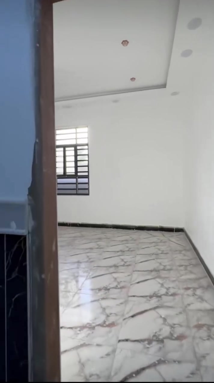 السلام عليكم صباغ شبابيك والأبواب وتصليح وصبغ كافة المنازل وصبغ الواجهيات ومعالجت كافة الرطوبة في الجدران أي شي عندك خاص بلصبغ اتصل وتدلل متفرغ حاليا رقمي ‏‪***********‬‏ بية وواتساب❤
