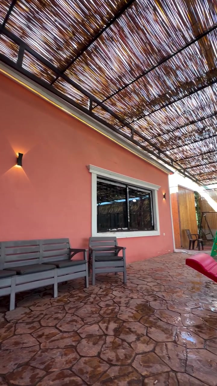 مزرعة Dana farm مزرعة دانا للإيجار اليومي 🏡🌳

📍 الموقع: بغداد – سريع الدورة اليوسفية ١٥ دقيقة عن جسر الطابقين

✔️ أجواء هادئة ومناسبة للعوائل والشباب

✔️ مساحة واسعة وخدمات متوفرة

📌 للحجز والاستفسار يرجى الاتصال أو المراسلة على واتساب: 
 📞 ***********
 موثق في تطبيق اجرلي- Ajirly لتأجير المزارع السياحية
