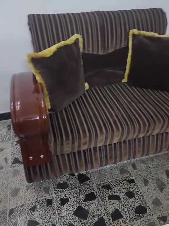 تخم نظافه ١٠٠ %
***********
