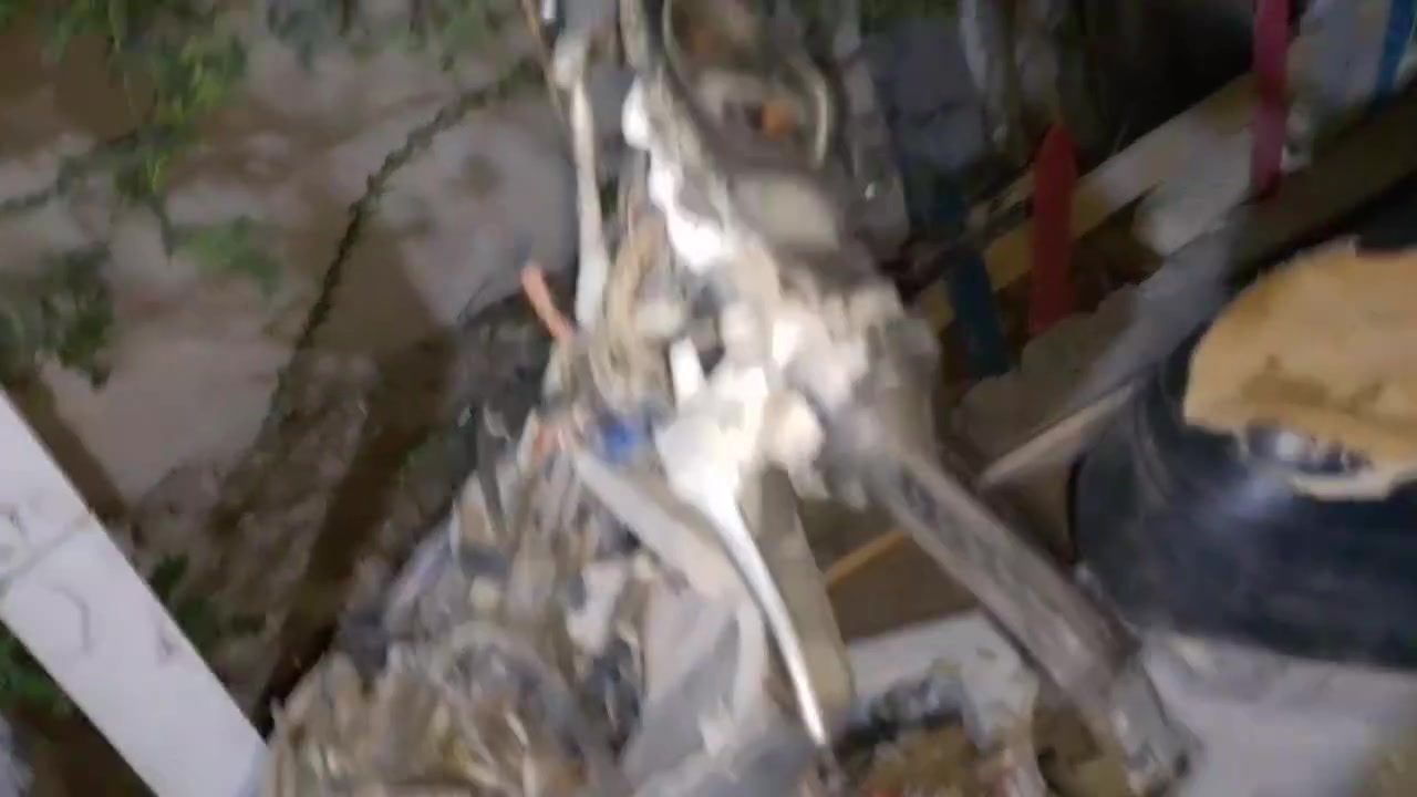 شغاله بس ابيع طافي مكلف بنشر دوره ابو دشير *********** مكلف بنشر ابيع طافي بس هيه شغاله
