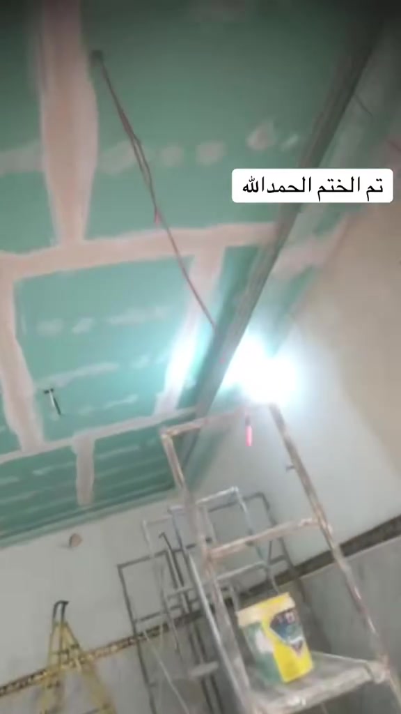 ابو ديكور وصباغ متفرغ رقمي ***********
