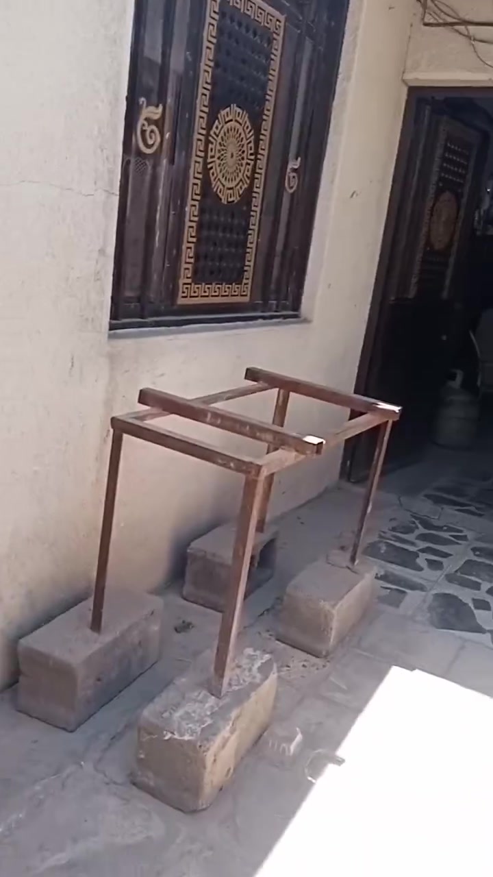 بيت تجاوز للبيع
المساحه125متر
غرفتين ومطبخ وصاله وكراج ومحل ومخزن
العنوان حي التراث شارع التجاوز يم صورة السيد
السعر 25
للتفاصيل الاتصال ع الرقم ***********
