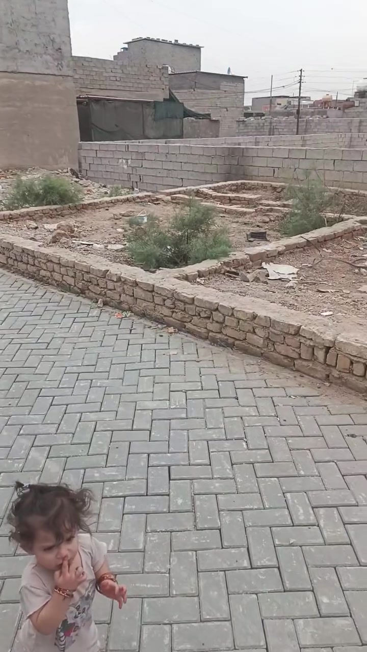 سبع قصور • ٧٠م • مي ومجاري