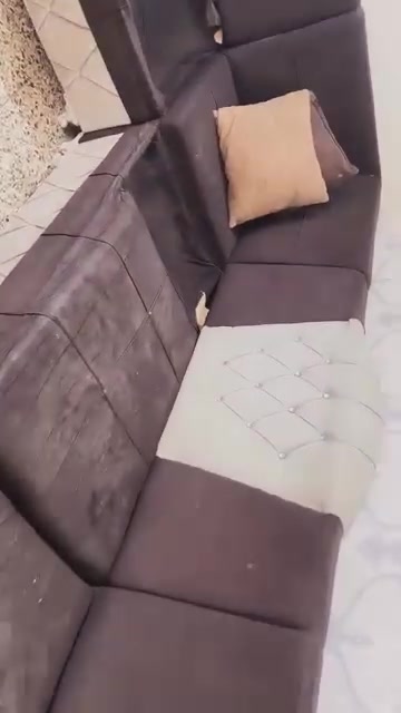 ديوان كامل • بابل • عليه أضرار