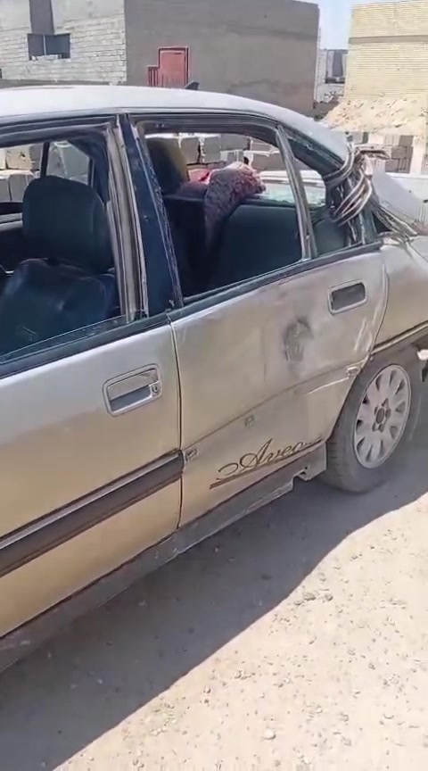 سيارة • مثل الفيديو • أوراق
