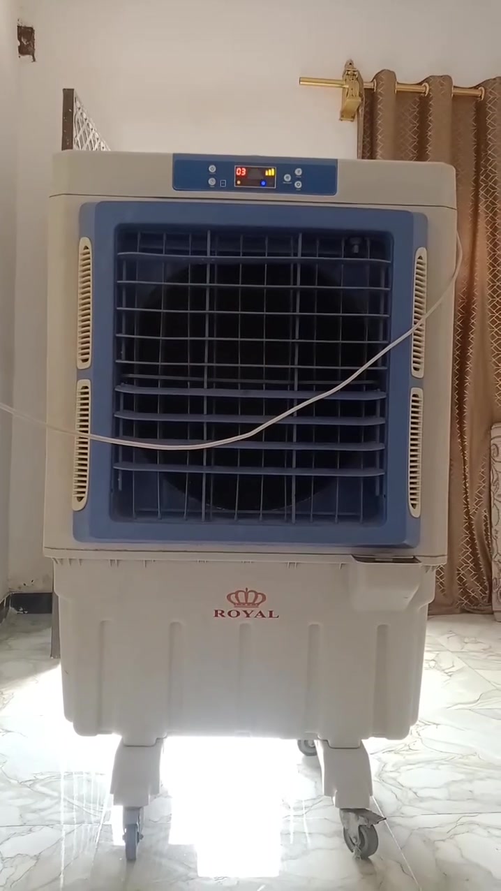 مبرده جديده    استخدام قليل
حتى على مولاد خطين تشتغل      هواها كلش بارد
مثل مابصوره. للبيع السعر 160.  مكاني ناصرية 
للسفسار والاتصال  على الرقم  ***********
والله مال عائله وجديده لا تفوتك

