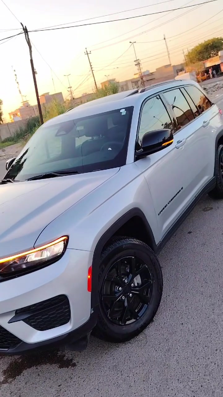 ياالله
السلام عليكم جيب كراند شيروكي فول سياره شبه كلين 
خمسه راكب ٦ سلندر

Jeep Grand Cherokee 4Xe 2024
السعر 293 ورقه بلاش. تحطيم الاسعار شهداء بعداد
***********
***********
المسافة المقطوعة : 14  الف ميل  زيرو

الضرر :نص جاملغ نصه نصبغ

          حالة الايرباك : كلهن سليمات

#مواصفاتها

1.شاشه 

2.بصمه

3. تشغيل عن بعد

4.دمام خلفي

5.كشنات جلد

6.كشن السايق ميمري

7.كشنات كهرباء

8.صندوك كهرباء

9.حساسات خلفيه

10. قطع تبريد 

11.اشاير بالمري

12.رادار امامي

13.رادارات 360

14.ثلاث وضعيات قياده

15. بنوراما فتحتين

16. كير ماوس

17. نظام منحدرات

18. هيترات بالكشنات 

19.ويل كب كروم

20.لايتات لد

21.بكلايت لد

22.كشافات

23.بصمة ابواب

فول مواصفات 1/1 جاهزه مرقم بغداد بسمي
