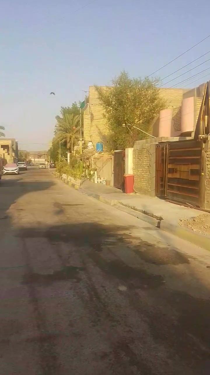 قطعه ارض 150 متر الواجه 7.5
النزال 20 بالشباب مدرسة الخوارزمي الساحه بالفرع الي بعده
خلف بيت استاذ قاسم ***********

السعر 110 مليون

