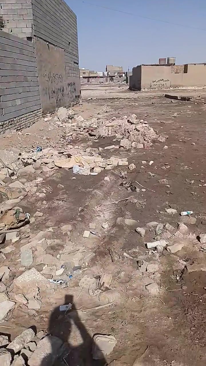 السلام عليكم قطعه زراعي ٢٠٠ متر الحميديه خلف السوق الجديد قرب شارع الملعب خدمات كامله مجاري ومي وتبليط وكهرباء سعرهه ب ٢٠ مليون ***********  اتصال او واتساب
