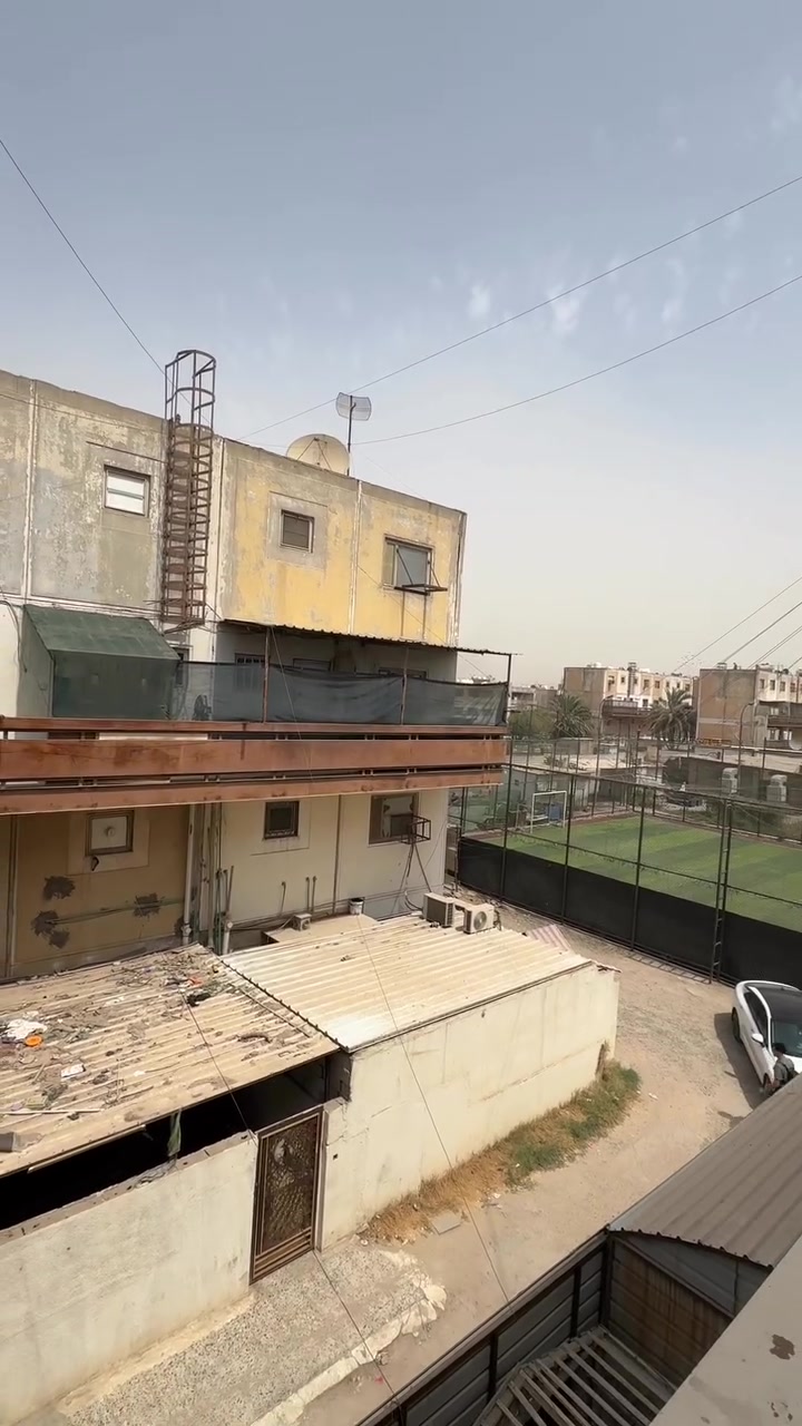 شقه طابق ثاني ركن للايجار الدورة الصحة شارع لحوم عقيل قرب ساحة المنصور
للاستفسار اكثر 

***********

***********
