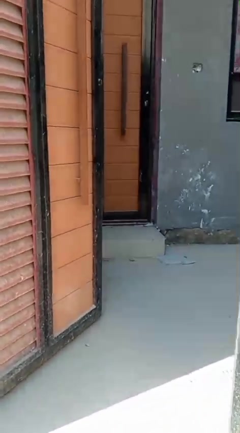 جهة البارون عمود ٧٧ • ١٠٠م • سند ٢٥