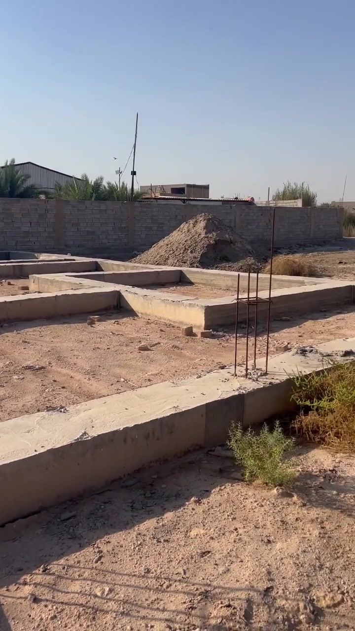 عرصة للبيع مجمع توحيد الثاني طريق السنية السياحي
٢٠٠م
تحتوي على بتلو ٤٠*٦٠

السعر مناسب
الاستفسار الاتصال ***********
