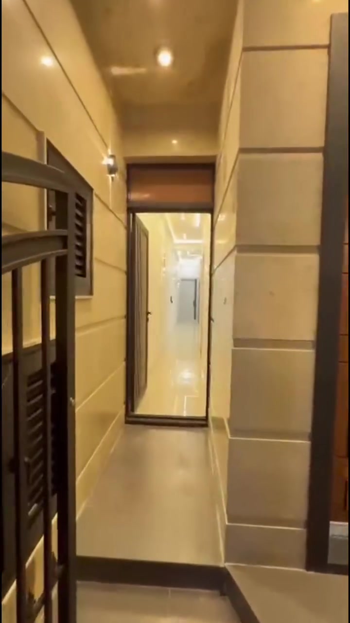 للبيع منطقة الخارجيةللبيع منطقة الخارجية
........
انباع واحد باقي واحد 
........
مشتملات ١٠٠م توأم عدد ٢ بناء ٢٠٢٦
فول مواصفات بناء درجة اولى
مربع الخارجية خلف مشويات ابو سمير
مواصفات المشتمل الواحد
........
واجهة ٥ نزال ٢٠
ابواب قاصة
شبابيك المنيوم
سحبات وديكورات مودرن
٣ نوم
صحيات عدد ٢
واجهة مرمر
جدران منفصلة وليست مشتركة
ديكورات داخليه وسقوف جبسن بورد
تأسيس الكهرباء نظام بواري
نظام فوتو سيل.. تشغيل الواجهة اوتوماتيكي عند الغروب
للاستفسار*********** متوفر واتس اب اتصال
