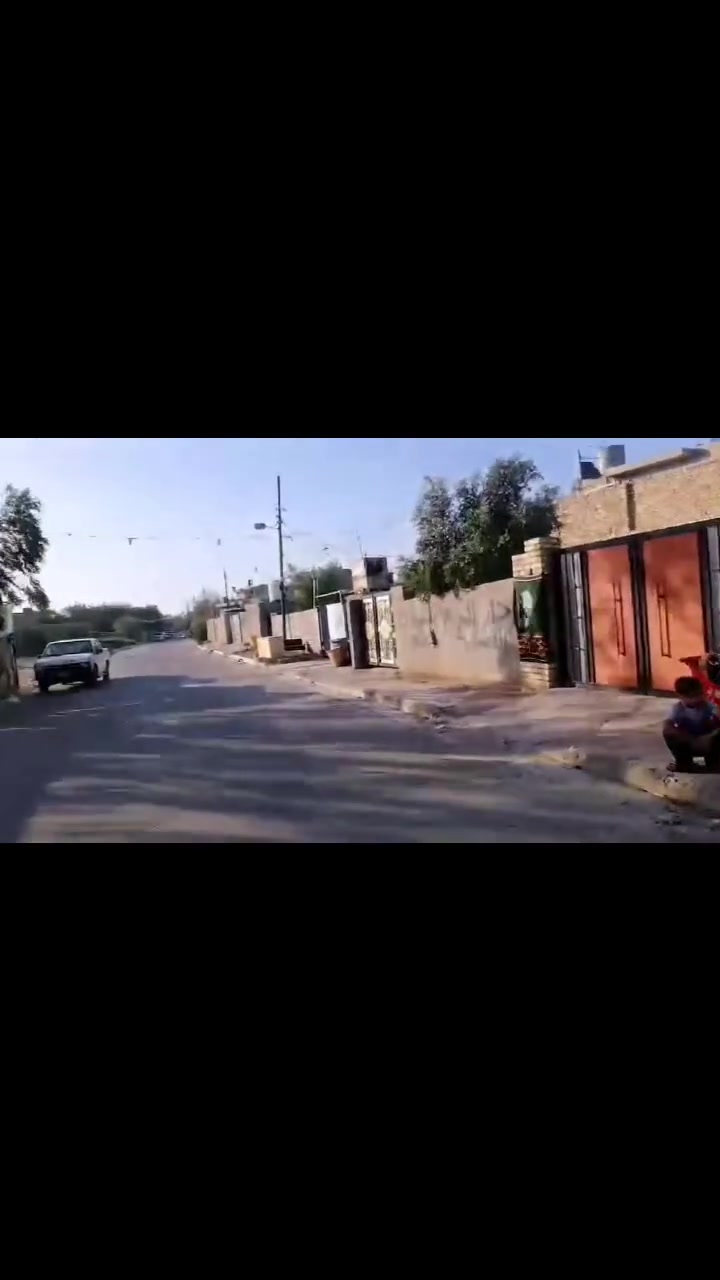 بيت للبيع في سبع قصور -🏫
​العنوان: سبع قصور، شارع الشموس (قرب شارع كامل)
​المساحة: 70 متر 
​البناء: بلوك
​الخدمات: متكاملة (كهرباء، ماء، مجاري، تبليط)
​السعر: 17 مليون دينار (مع وجود مجال للمشتري الجاد)
​للتواصل والاستفسار يرجى الاتصال على الرقم:
***********
