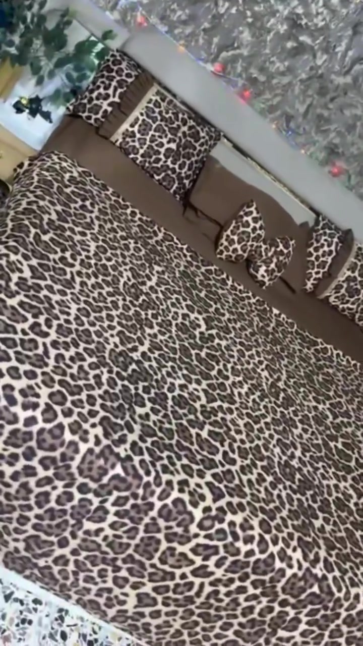 من غرفت الزبونه عاشت ايدج و بالعافيه حبيبتي تتهنين بيهم يارب 
للحجز مراسله خاص  ***********
متوفر توصيل لجميع المحافظات
