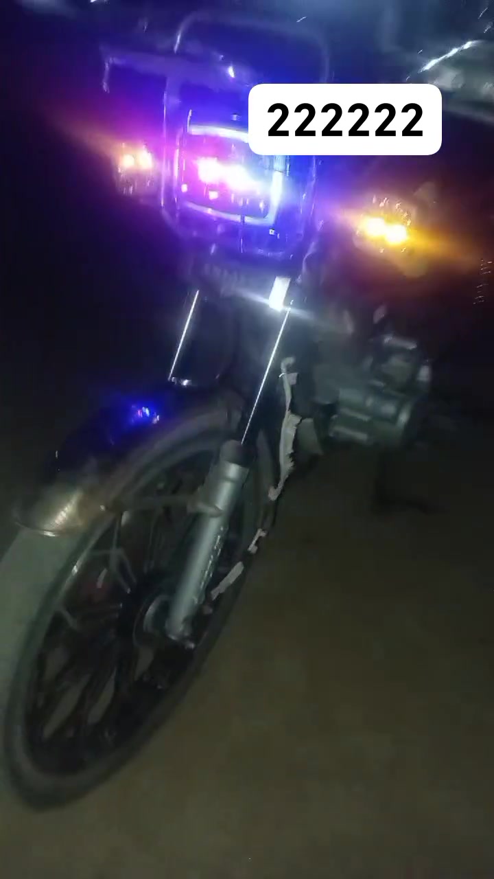 السلام عليكم سونك 2024مبدل بستم دشبول عاطل ولباقي كلو شقال شياير لايت بكلايت محرك فول الي يريد يتصل السعر 600وبي مجال للطيبين ***********
