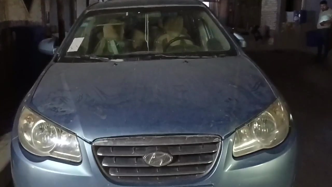 السلام عليكم 

 النترا 2007 للبيع السياره متچايه على صفحة العبري تعميرها مو حلو بدون دواخل بدون كص بيها تبديل باب وصبغ عام كير عادي ومكينه 2000 مكفولات بيها نواقص مشطها تعبان تبريد بيها بس الكمبريسر ضعيف سعرها قفل 68 شرط التحويل