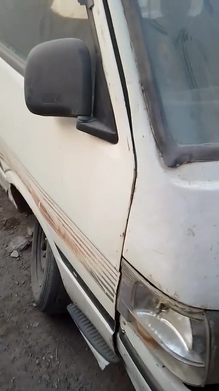 سلام عليكم سياره للبيع موديل سياره ٢٠٠٩سعرها ٢٠بدون راعي استفسار ع رقم ***********
