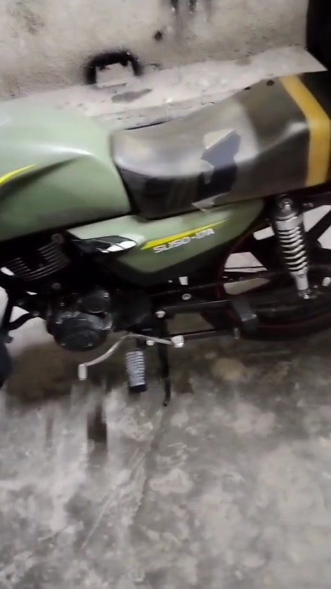 دراجه سونلك موديل2024 محرك150cc كلشي بلادي المكينه مجفته بلشركه نفسها والموقع 
 بغداد -بغداد جديده