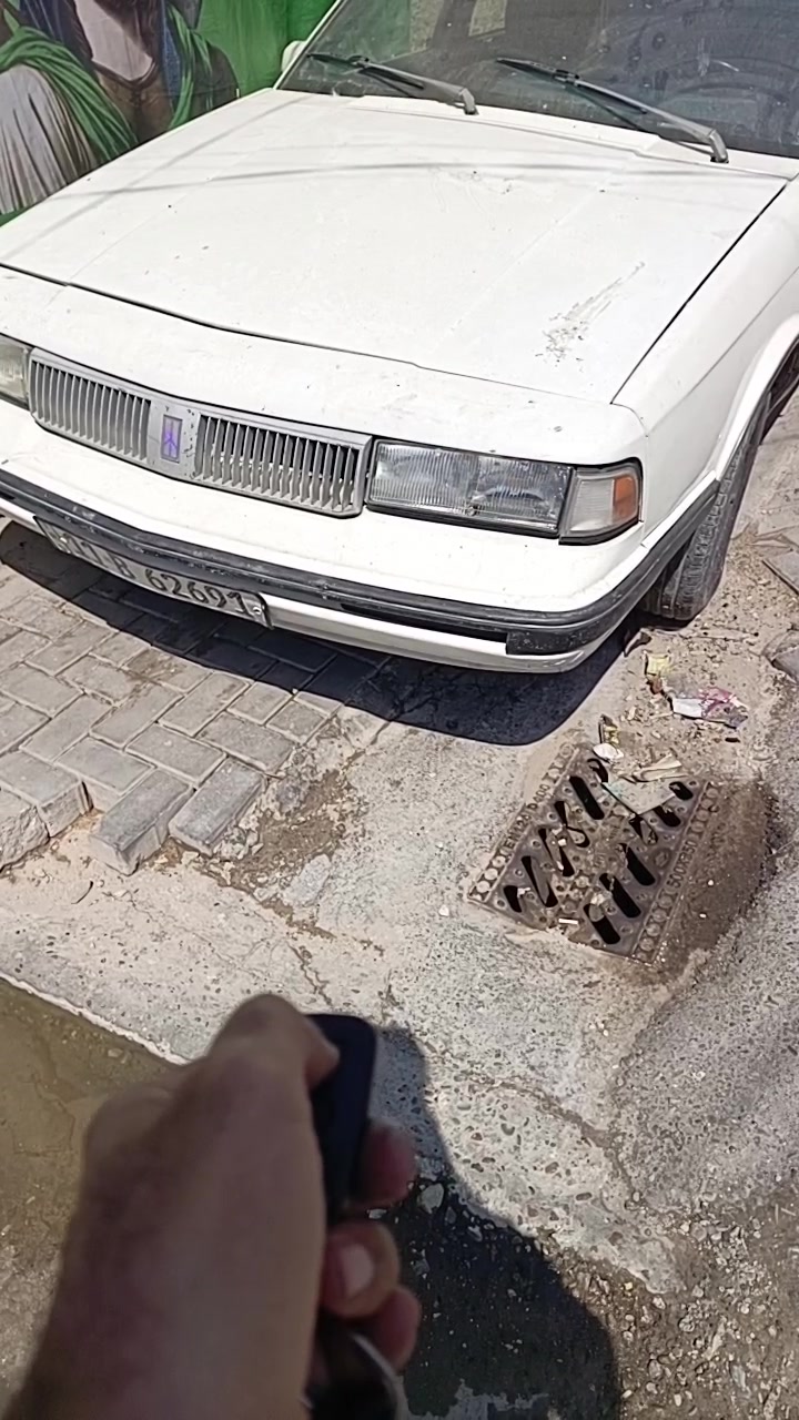 اولدز • موديل ١٩٩٠ • رقم بغداد