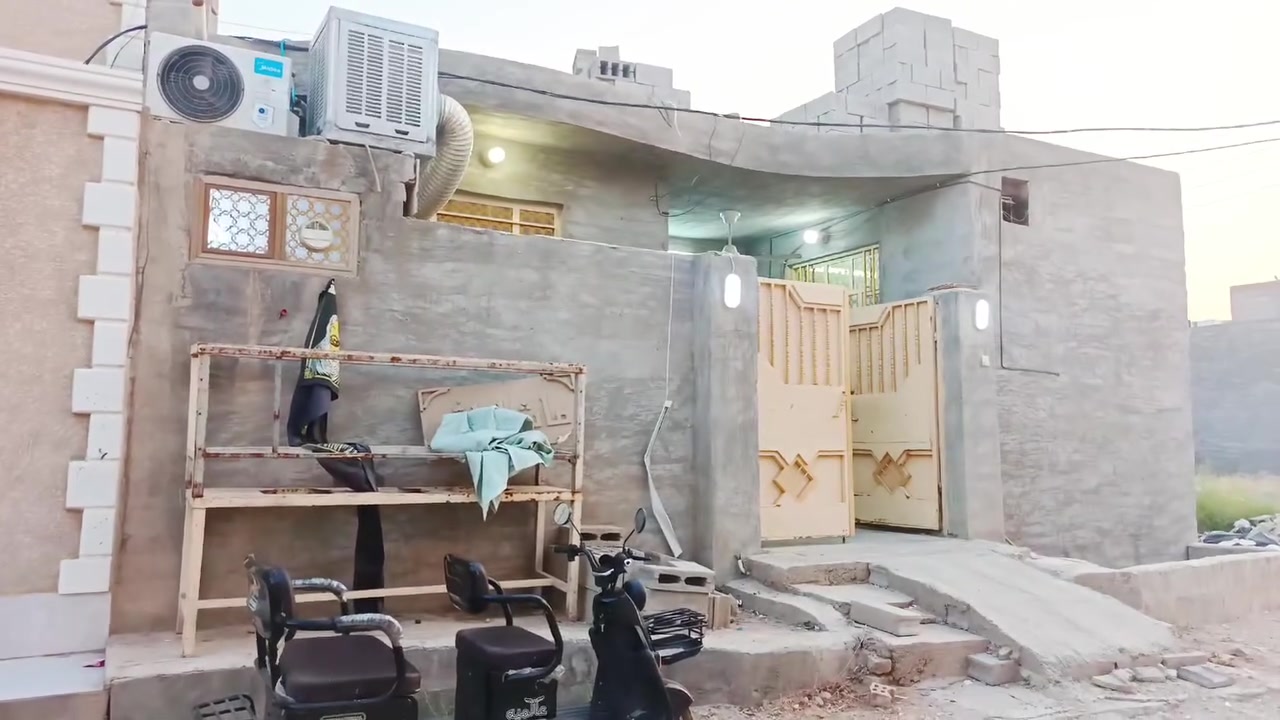 🔎🏠 وين اللي يدور مشتمل وبسعر مناسب؟
هاي فرصتك 👌✨
💰 مشتمل للبيع بسعر مناسب جداً
📜 سند زراعي – تحويل مباشر 
📍 الموقع: قضاء بلد – الجمعية الثالثة 📌 ثاني شارع بعد السايدين
📐 المساحة: 100 م² 🔹 الواجهة: 10 متر 🔹 النزال: 10 متر 🔹 ركن وعلى شارعين
🧱 مع 1000 بلوكة موزعة على سطح المشتمل
🛣️ شارع بعرض 10 أمتار
✅ الخدمات: 💧 ماء ⚡ كهرباء 🚰 مجاري
🌟 موقع مميز جداً ومناسب للسكن أو الاستثمار 
📞 للاستفسار أكثر الاتصال: ***********
📍 أو زيارة مكتبنا: قضاء بلد / الجمعية الثانية / على الشارع الرئيسي
مقابل روضة دار الأمان الأهلية
مجاور كرزات الشيخ
✨ فرص مميزة للبيع والشراء ✨
متوفر لدينا: 🏡 القطع السكنية
🏠 البيوت
🌳 المزارع والبساتين
🏕️ المنتجعات
🏢 العقارات الاستثمارية
📜 الطابو الصرف
🌾 الأراضي الزراعية
🏗️ المقاولات
🤝 المصداقية والثقة أساس تعاملنا
#الرائد_للعقارات_والاستثمار
جعفر رائد الربيعي
