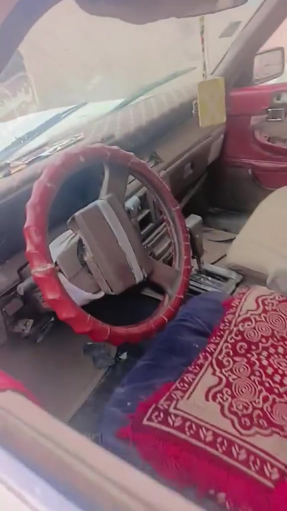 سوبر للبيع موديل 85 رقم مثنى الماني مالكه موجود بلسماوه مداور ثاني يوم سنويه صاقطه السياره شغاله وتمشي  كير مابي شي بس محرك ابيعلك كايم  حجم المحرك 2500 ديلكو  حداديه تخم تاير جديد السعر 16ورقه مراوس ترهم  مكان السياره الرميثه  ***********  / ***********
