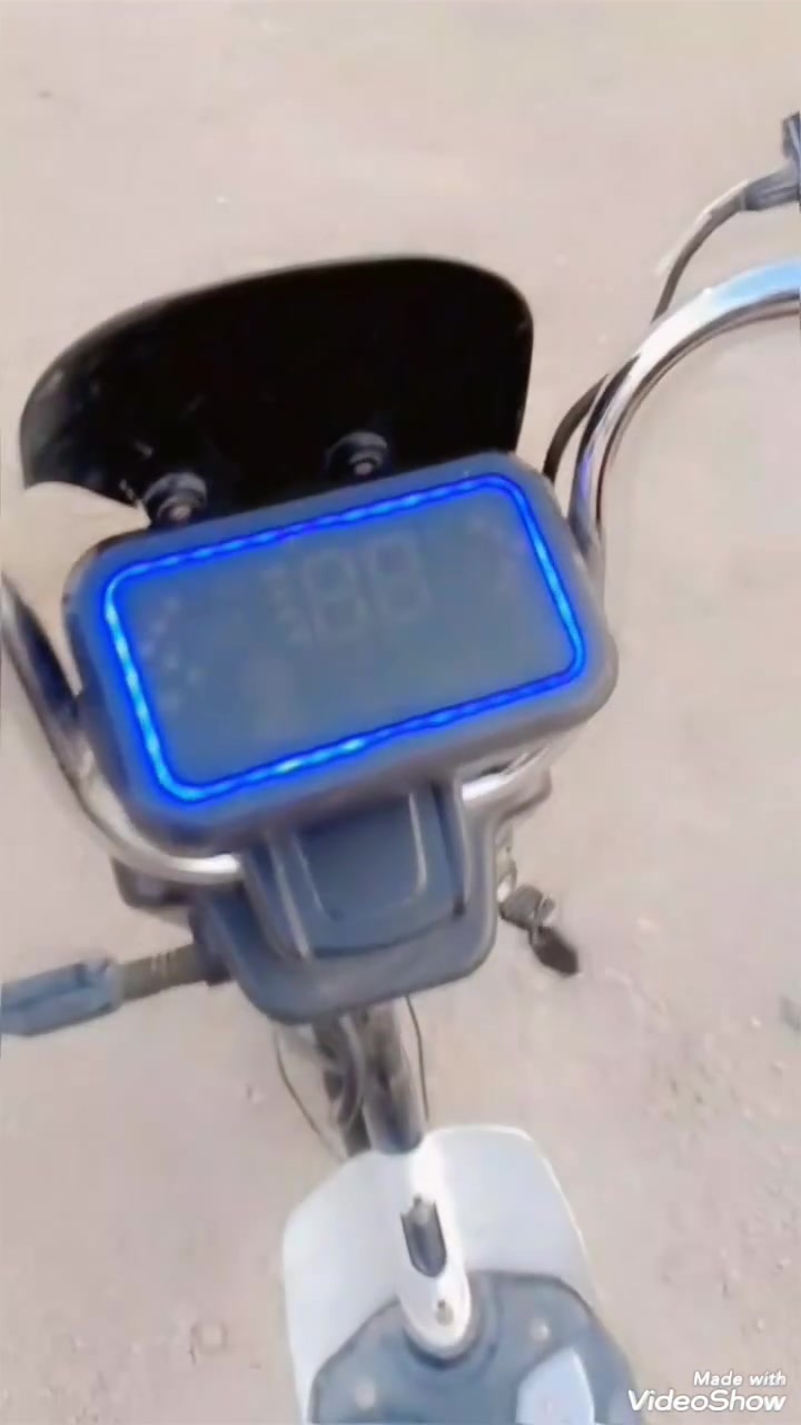 سلام عليكم
البيع درجه شحن نضيفه رقم تصال 
*********** سعر 150بيه مجال حك اجيه مكانه نجف براكيه
