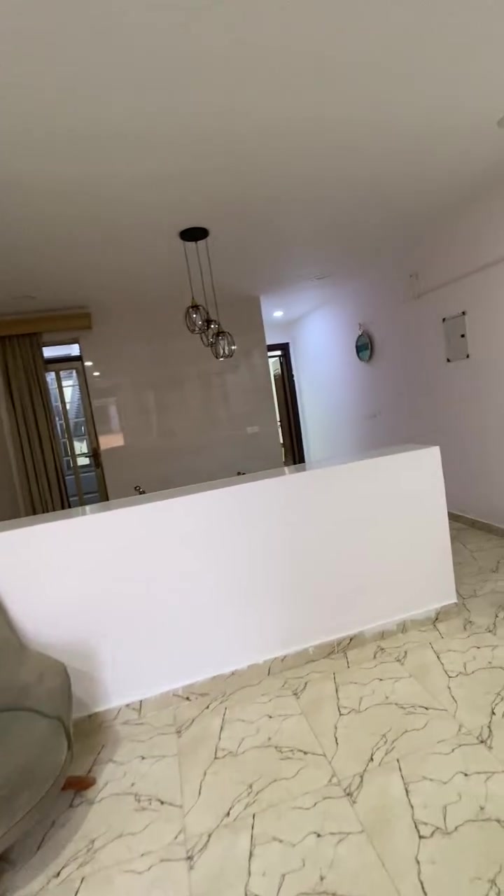 شقه اجار منصور البيجيه من صاحب العقار مباشر نصف مو اثثه سعر اجار 750 ألف شامل الأنترنت كهرباء تواصل على رقم واتس آب ***********
