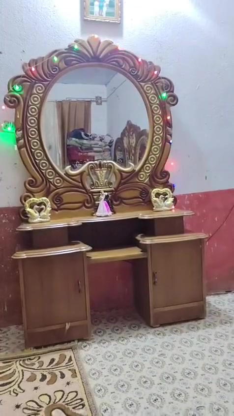 غرفه البيع  مندازه ونضيمفه بستميه وبيه مجل  ***********
