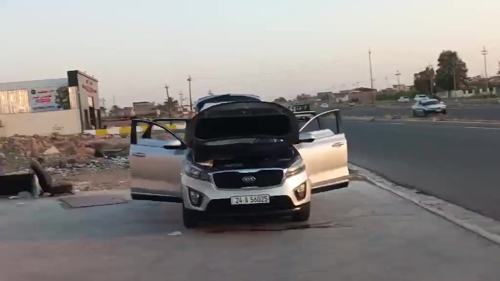 للبيع 25‎%‎
كراج غسل مع تبديل زيوت متكامل طابو على الشارع العام مقابل الحي الصناعي للاستفسار مراسلة الصفحة او الاتصال على الارقام التالية 

***********

***********
