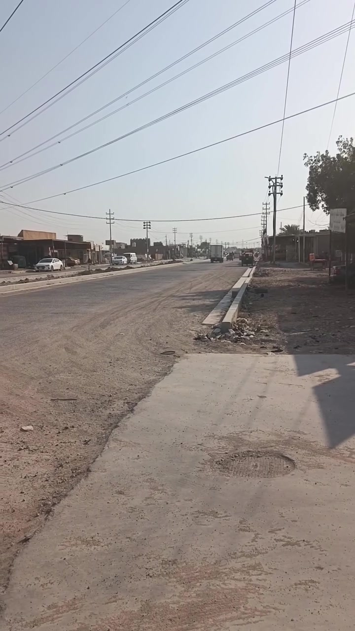 يالله على بركة الله
دار للبيع المساحة 750متر طابقين البناء بلوك 

البيت يحتوي على 4غرف نوم 

وهول ومطبخ واستقبال كبير 

وصحيات داخليه وخارجية 

ويحتوي حديقة كبيره 

خدمات كامله مي ومجاري وكهرباء وتبليط 

البيت بشارع بيت درجال للاستفسار وباقي التفاصيل الاتصال بالرقم ***********
