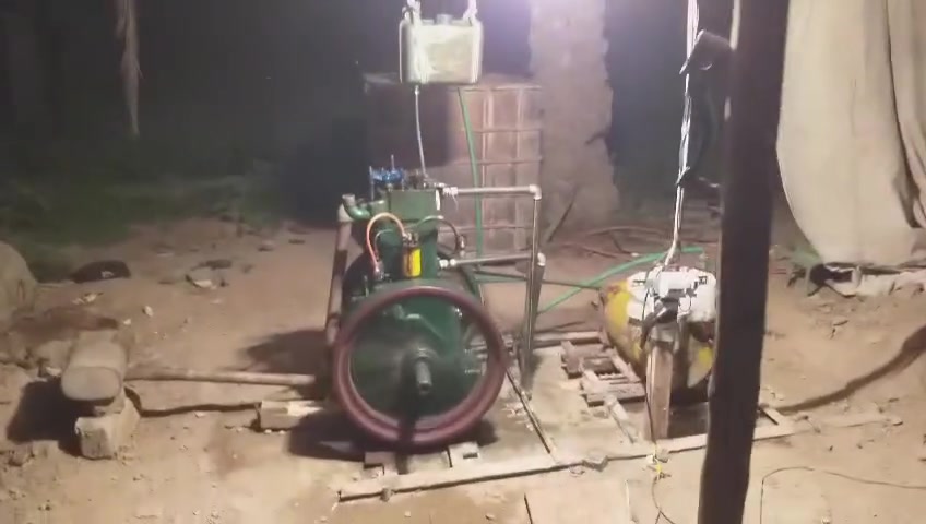 ماطور هندي للبيع 6 حصان استوه امجفت كله جديد بس الماطور ينباع فقط مكاني الديوانية السدير السعر 400 وبي مجال بسيط ما متواجد على الفيس  مكلف بل النشر  هاذه الرقم اتصلو اعليه ***********
