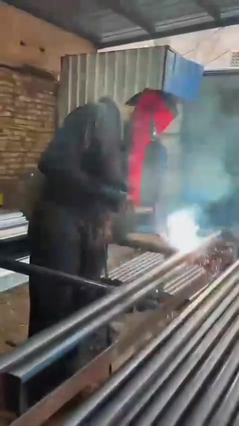 قنبلة💣
يقدم لكم معمل سكلات بناء بمناسبة السنة الجديده💯
كل ماهو جديد وحصري🤌
المصداقية في العمل هي مصدر رزقك 
اطلب وادلل 🌹
*السكلات الثقيلة
-عرض 60سم×ارتفاع2م
_عرض80سم×ارتفاع 2م
_عرض90سم×ارتفاع 2م
_عرض120سم×ارتفاع 2م
#قياسات اخرى 🔊
_عرض 90سم×ارتفاع 3م
_عرض90سم×ارتفاع 1م
_عرض120سم ارتفاع 3م
_عرض120سم ارتفاع 1م

*عربة البناء*🌲
_ عربة ثقيلة رجل بوري
_عربة ثقيلة رجل راسطة 

*دراب خشب
_3م×25سم
_4م×25سم

*دراب حديد (كوري)🌳
_4م×25سم
_3م×25سم
_3×40سم

*درجة كهرباء(فايبر كلاص)
طول3▪︎4▪︎5▪︎6متر
*مميزاتنا 
_جودة مضمونة
_اسعار تنافسية
_توصيل سريع لكل المحافظات✈️
_جددنا العرض لعيونكم سارعو بالحجز🚚
*للتواصل *
📞***********
📞***********
📞تواصل معنا الآن واحصل على افضل العروض
