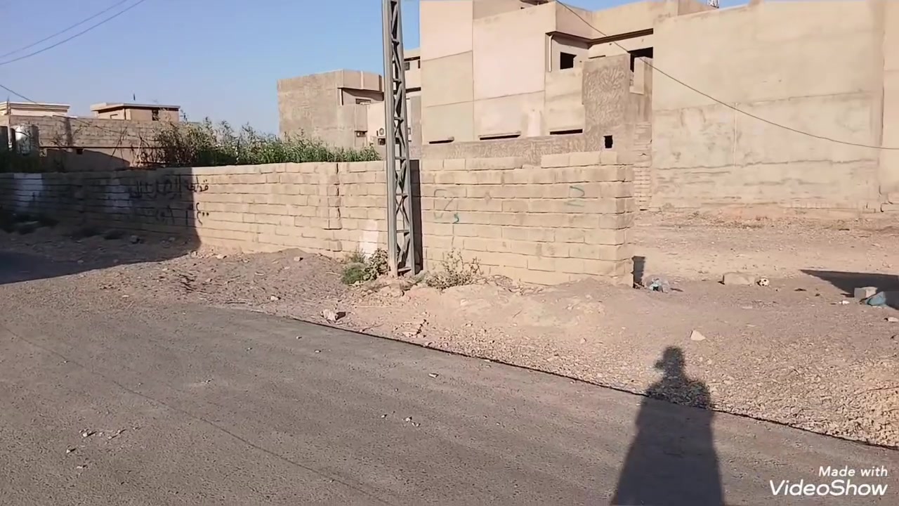 قطعة ارض للبيع  400متر حي الكفاح شمالي قريب عليه مدرسة المقدس و مستوصف شارع جديد 
  ***********
