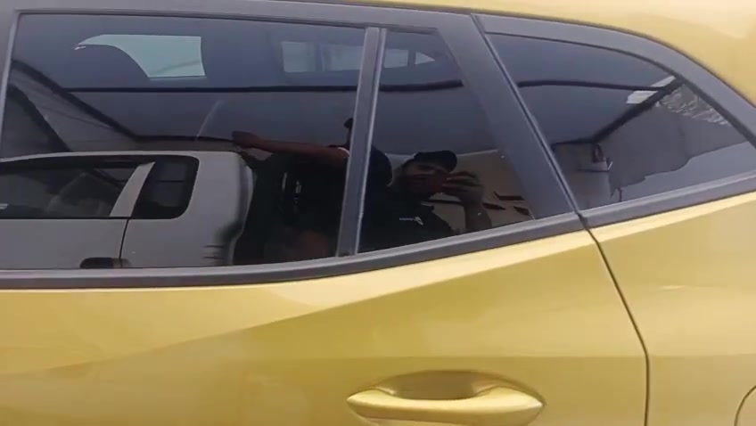 سلام عليكم تراكس موديل 24 ماشيه 8 الف لون مميز
دخول جديدبدون ايرباك حادث جاملغ عكس السايق تبديل وصبغ وزاويه البنيدتعديل وصبغ طختها سطحيه  بجم 
راديترات تبريدوضع شركه 
فئه RS
مكينه 3 سلندروتوبونشاط نشاط مرتب يعني ال 160 عاديه بلنسبه الها
كيراوناقل حركه AT

تشغيل عن بعد
تحديدمسار
رادرجوانب 
شاشه داعم كاربلي سعرالسياره 127 بدون رقم وبيها مجال بسيط جدآ سعرالرقم 11 ورقه للستفساراكثر***********
