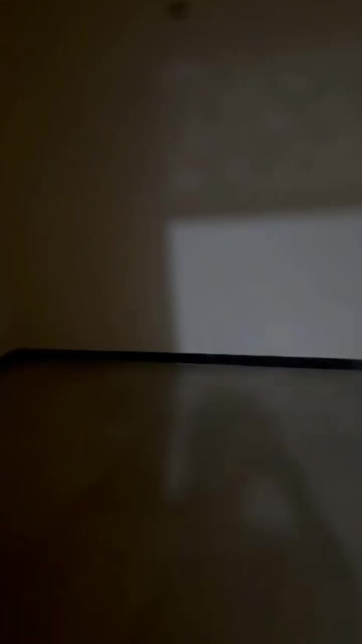 شقه طابق ارضى في محله ٧١٢ غرفتين وصاله ومطبخ معزول خدمات
ابو زين ***********
