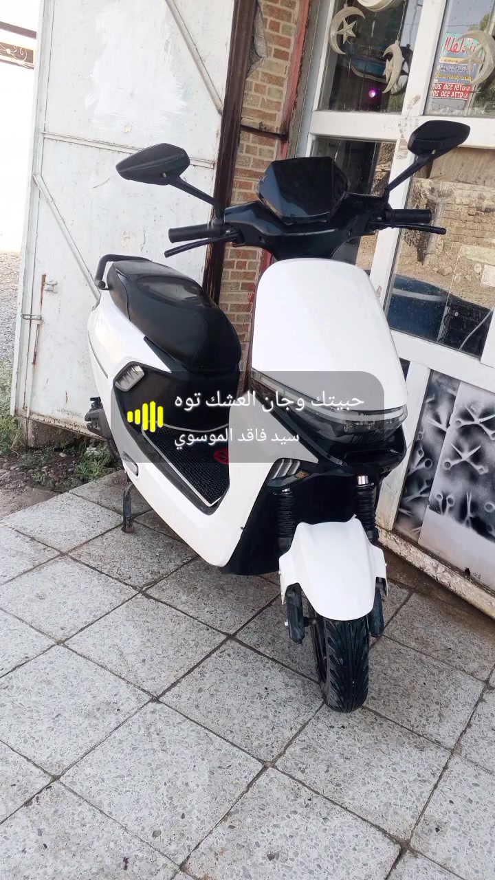 ماطور بوكس موصفات حديثه خمس بطاريات مستخدم شهرين نضافه فول وكلشي كدام العين نضام بك وبصمات ثنين وكرتات ثنين وسويجات ثنين المطور مال واحد جناي سعرو ٤٥٠ وبي مجال شراي اتصل
***********
