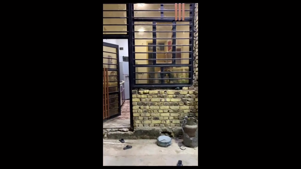 منزل للرهن
تفاصيل العقار:

 الطابق الأول: غرف نوم 2، صالة، كليدور، ومجمع صحيات.

 الطابق الثاني: غرفة نوم، كليدور، ومجمع صحيات.

للتواصل والاستفسار:

📞 ***********
