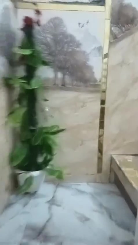 سلام عليكم دار للبيع طابقين مساحه 157 يحتوي ستقبال مطبخ بارد مطبخ حار هول غرفه  الفوك صاله كبيره  ثلاث غرف فوك وحمام 
  بلديات تقاطع كهرباء شارع شريط زراعي قرب مدرسة  صفين
تواصل  ***********
