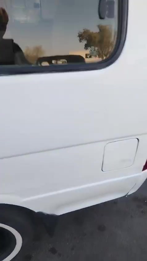 سلام او عليكم جنبي مديل ١٤ سياره حره مصفره كير مكينه حداديه تخم تاير كله جديد مكفوله من الصبغ فقط اصبعين صبغ او شبر بارد فقط العنوان بغداد حي العامل رقمي *********** السعر ٩٠
