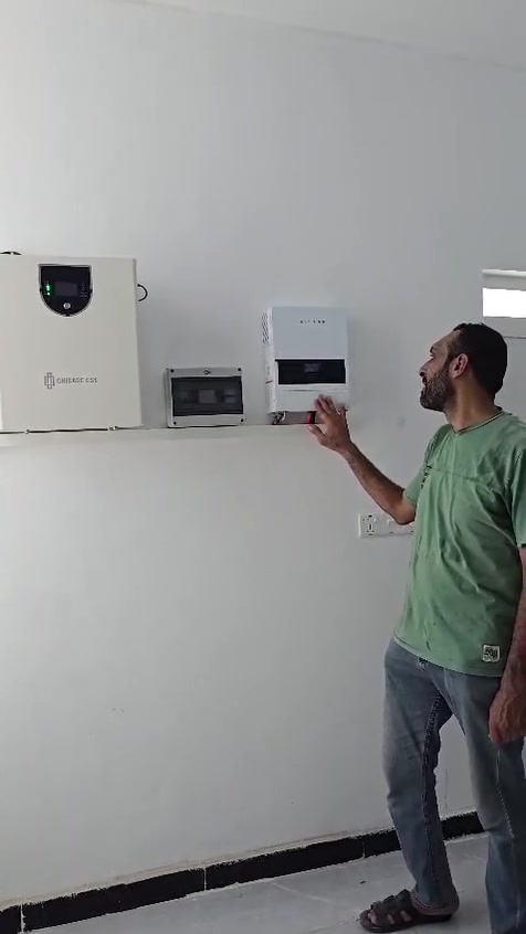 @بسعر3،250مليون منظومة شيساج متكامله 
10نهاري 8ليلي 
شغلت اجهزت المنزل  
 مبردةعدد2
مجمدة +ثلاجة 
مراوح سقفيةعدد6
براد مع ماطور ماء
انارة عدد 20 مع ضمان خمس سنوات 
للحجز والاتصال 
***********
***********
