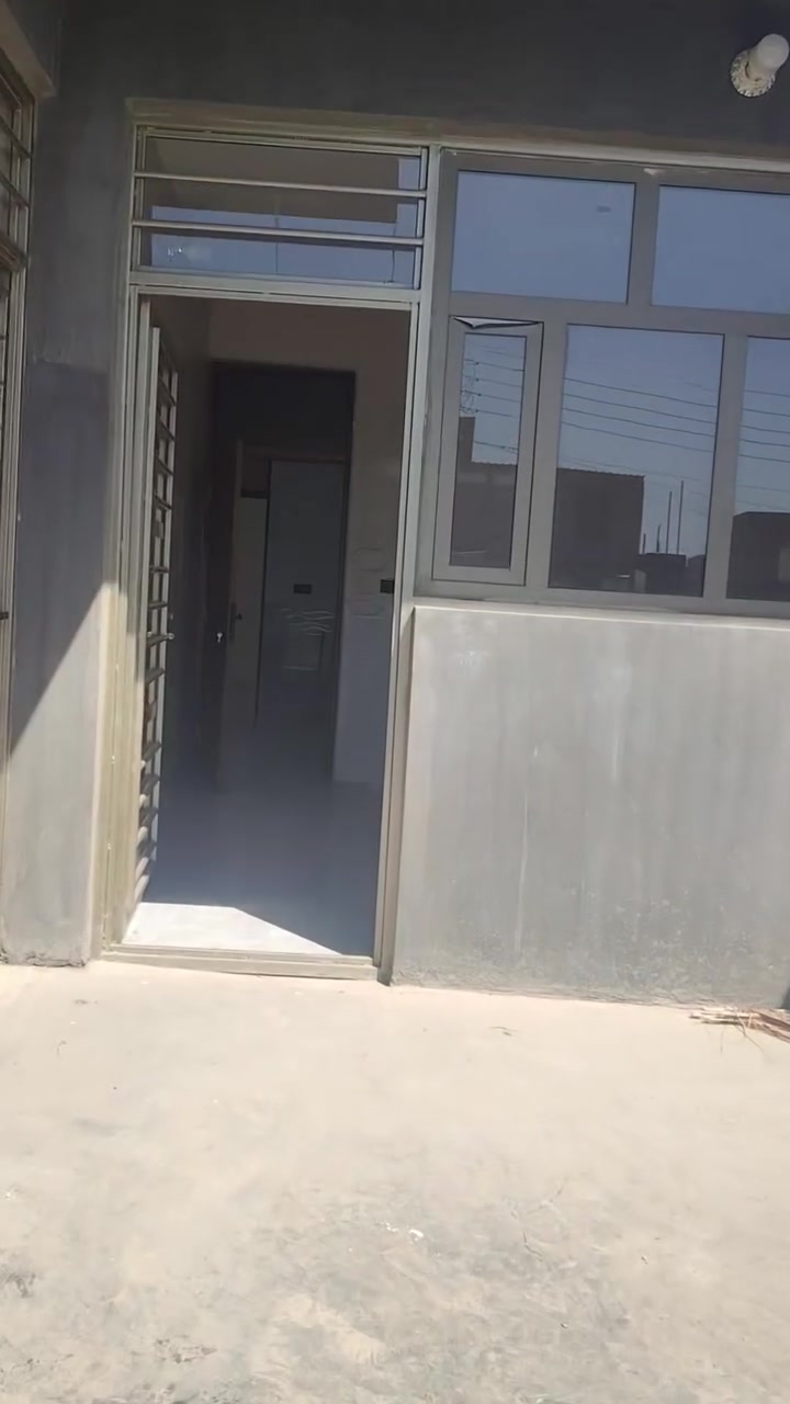 اسلام عليكم  بيت للايجار بستان الكراغول
٢٠٠ متر غرفتين نوم صالة استقبال مطبخ حمام
استفسار ***********
