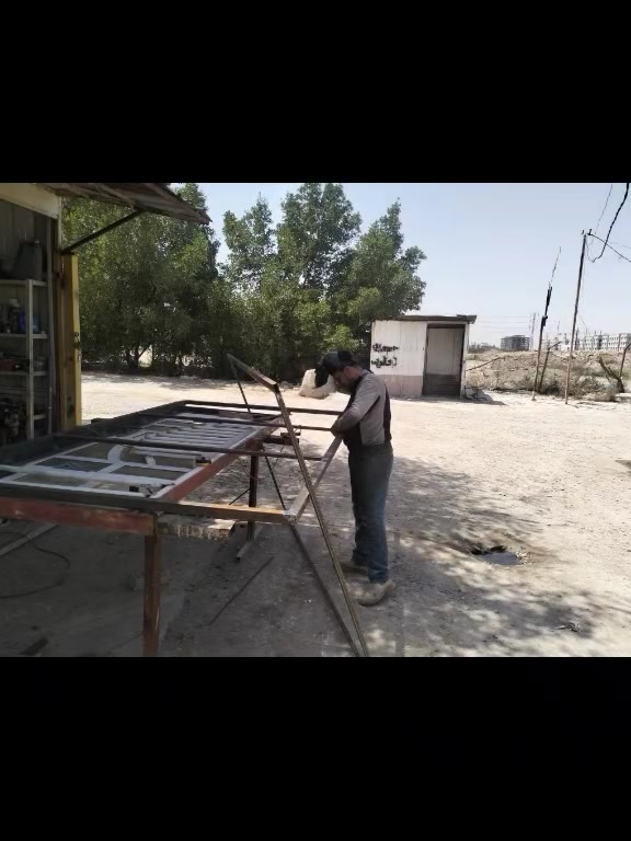 يمكنك الحصول على خدمات صيانة الحدادة (تلحيم، إصلاح الأبواب، الشبابيك، الدرابزين، والهياكل الحديدية) في بغداد 
*********** الزعفرانية
