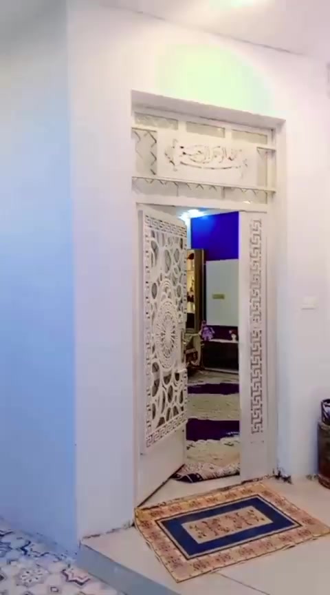 بيت 75م نضيف وكامل عنوان شارع ابو دهن على شارع رئيسي للاستفسار ***********
