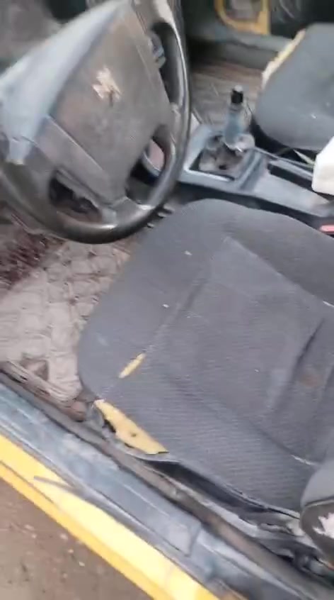 سياره للبيع بيجوه  سعر عل رقم مكاني بغداد شعب ***********
