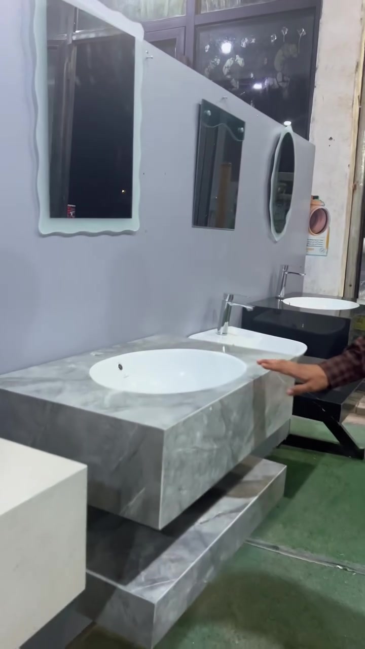 مغاسل بورسلين 🔥
بسعر 110 ألف دينار فقط
الكمية محدودة
مجمع الخفاجي للمواد الانشائية 
السماوه حي الاعلام شارع السيراميك ***********
