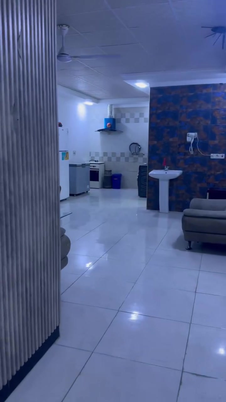 سكن طالبات • قرب جامعة العين • طاقة شمسية