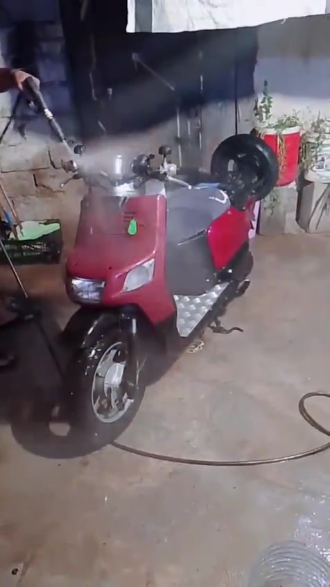 يوجد غسل دراجات و تعمير نواع دراجات و بل خصص بيكم قطع غيار موجوده ***********
