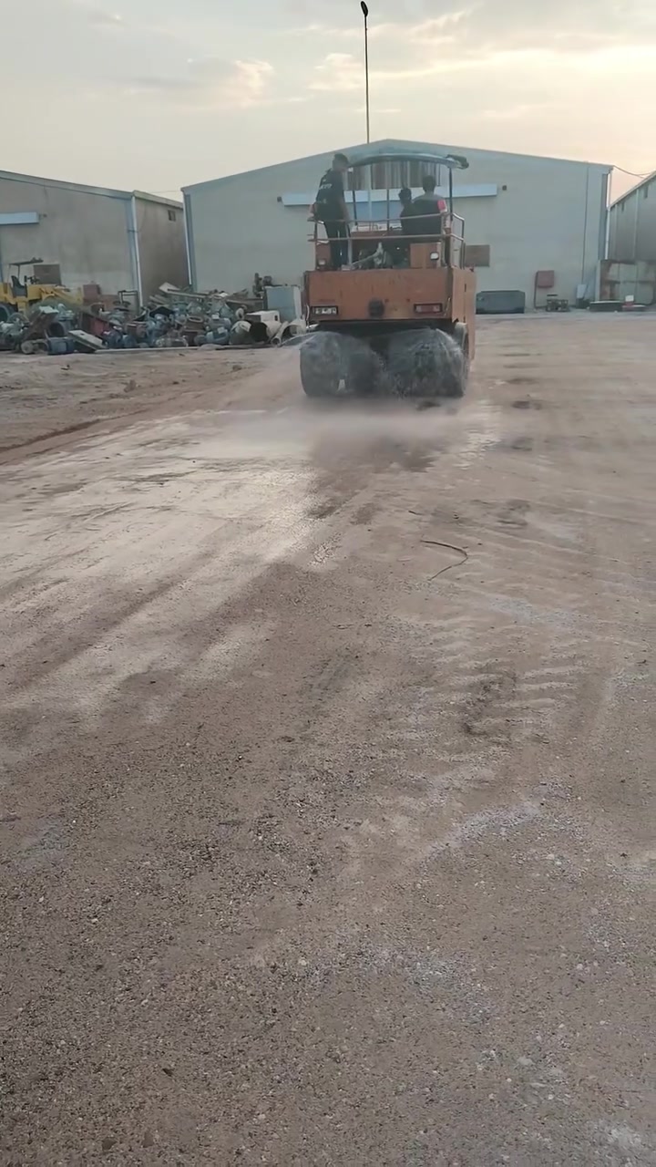 مطار البصرة الدولي • شغل درجة اولى • سبيس وسمنت